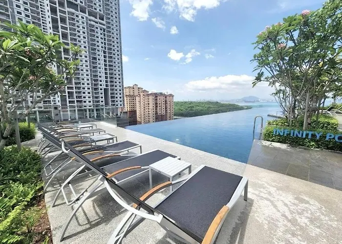 Urban Georgetown 9Pax 4Queenbed 3Bedroom 2Bath 2Carparks