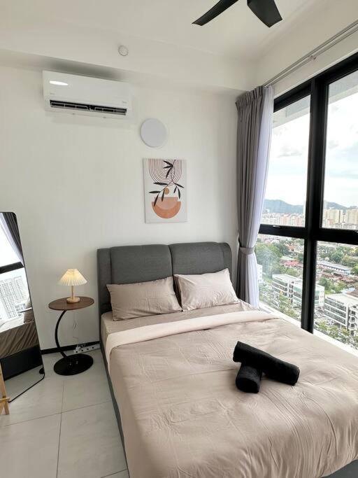 Apartment Urban Georgetown 9pax 4queenbed 3bedroom 2bath 2carparks Jelutong