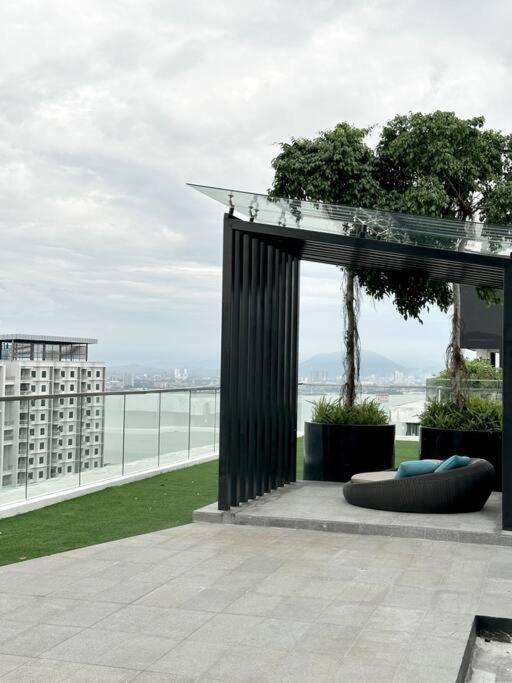 Apartment Urban Georgetown 9pax 4queenbed 3bedroom 2bath 2carparks Jelutong