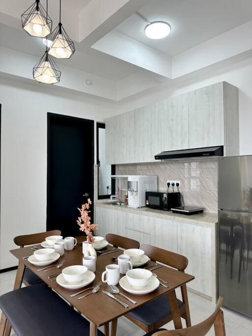 Urban Georgetown 9pax 4queenbed 3bedroom 2bath 2carparks * Jelutong