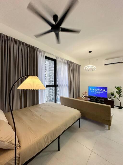 Urban Georgetown 9pax 4queenbed 3bedroom 2bath 2carparks Apartment *